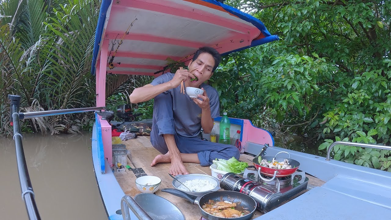 Journey camping, cooking delicious meals on a small boat, and reeling in a big catch || K camping &