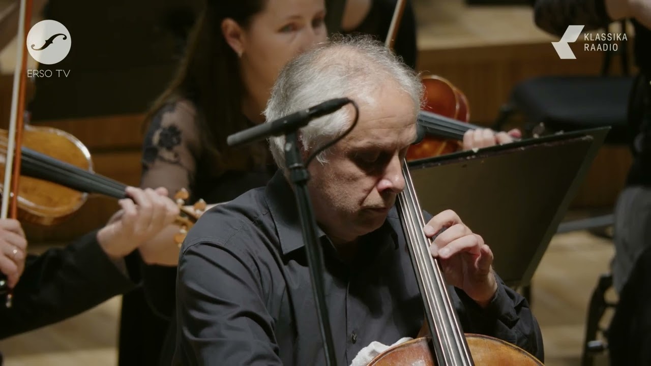 J. Haydn Cello concerto No.1 in C Major. Pieter Wispelwey, cello. José Luis Gómez, conductor. ERSO