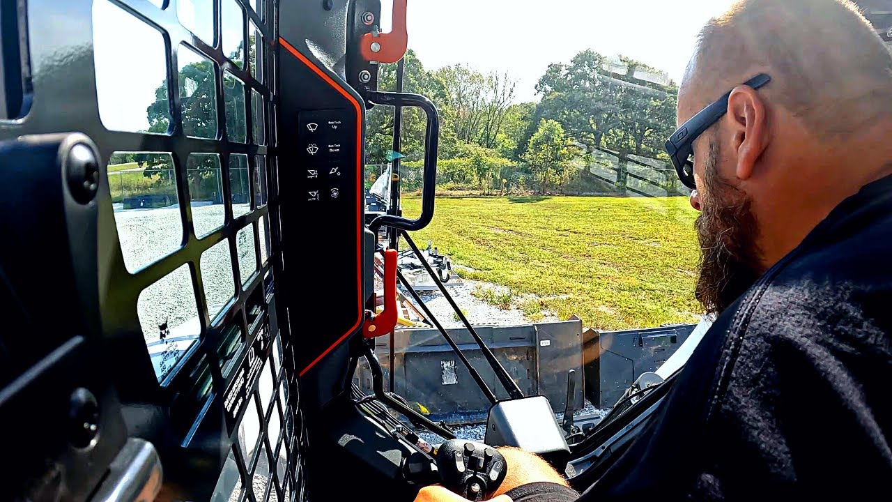 Тест-драйв Bobcat T76 — стоит ли его покупать?