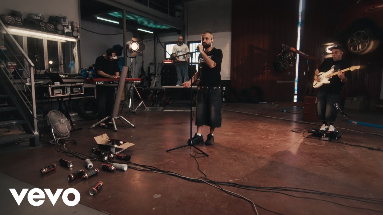 Kuremino - Da un garage fino a dove vogliamo (Live Session)