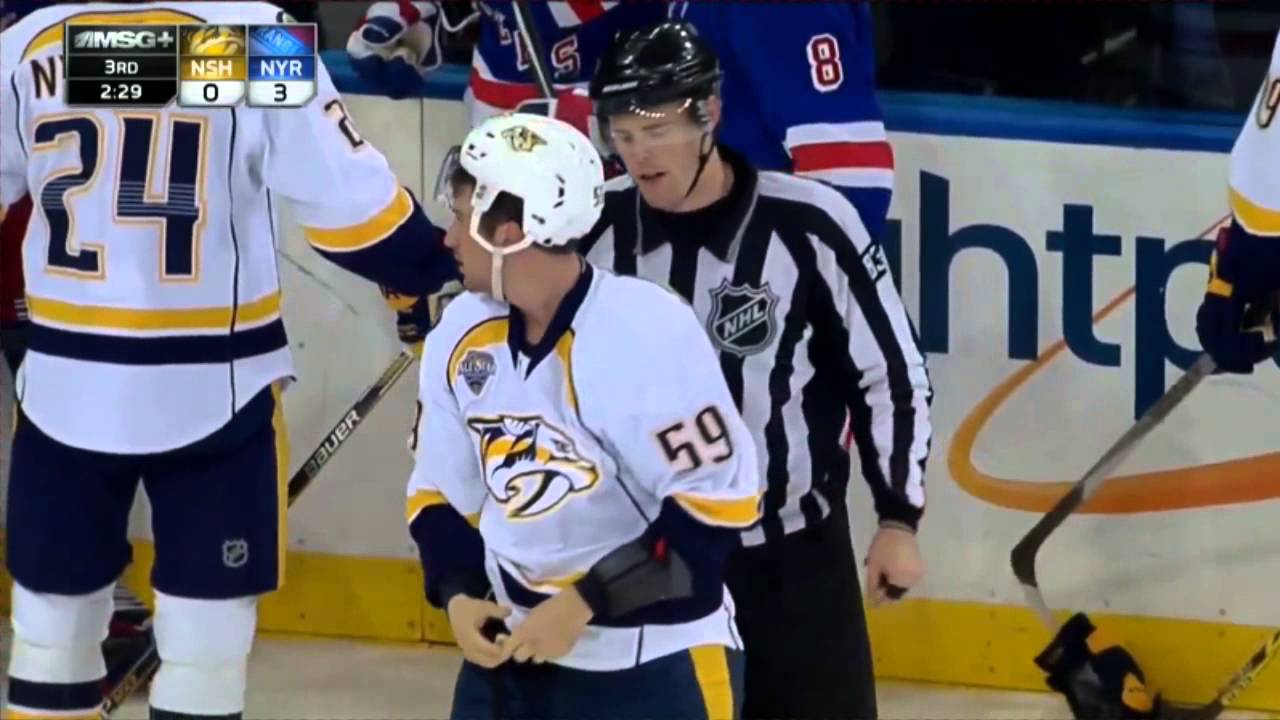 Oscar Lindberg Hits Roman Josi