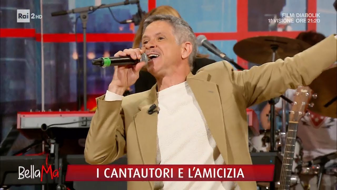 Marco Morandi canta 
