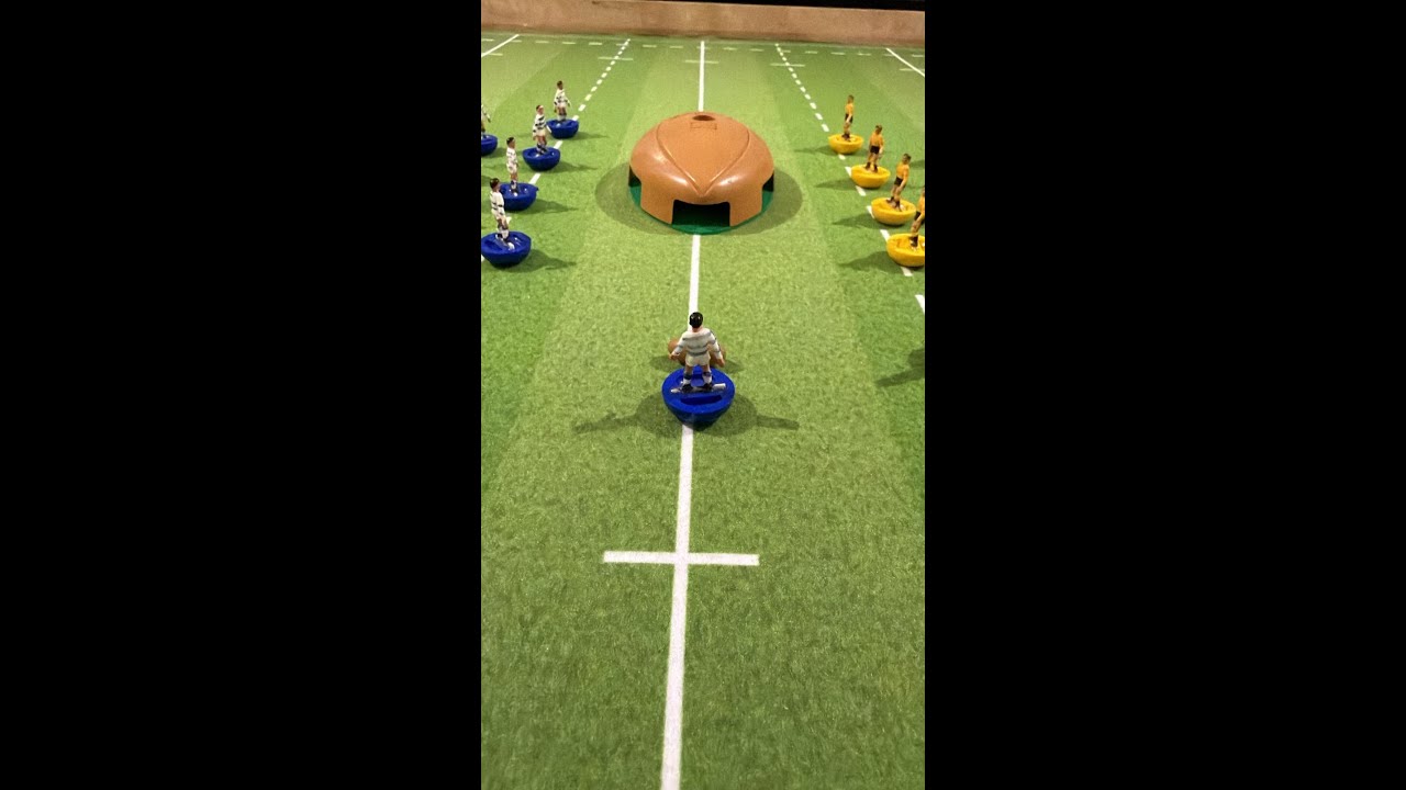 Subbuteo table rugby - la mischia