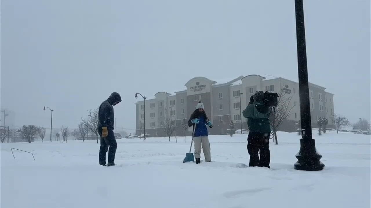 'Easy peasy': 69 News' firsthand account of getting stuck in the big storm, and helped by Good