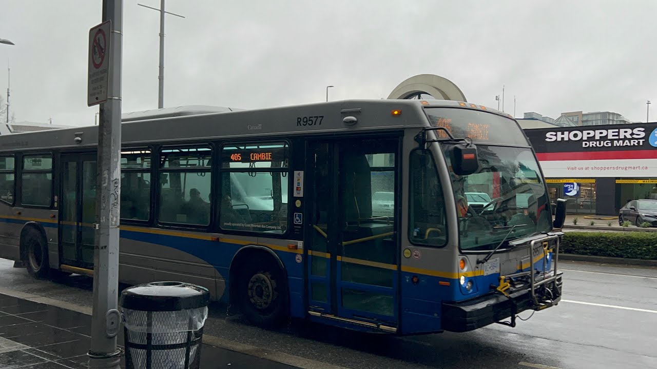 TransLink 2009 Novabus LFS 9577 on 405 Cambie 