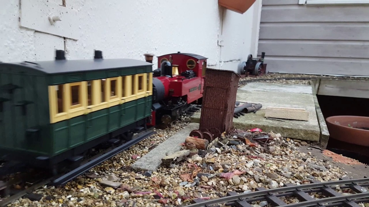 Roundhouse Silver Lady with SSP Slomo testing the new bridge on the 16mm scale RWLR garden railway