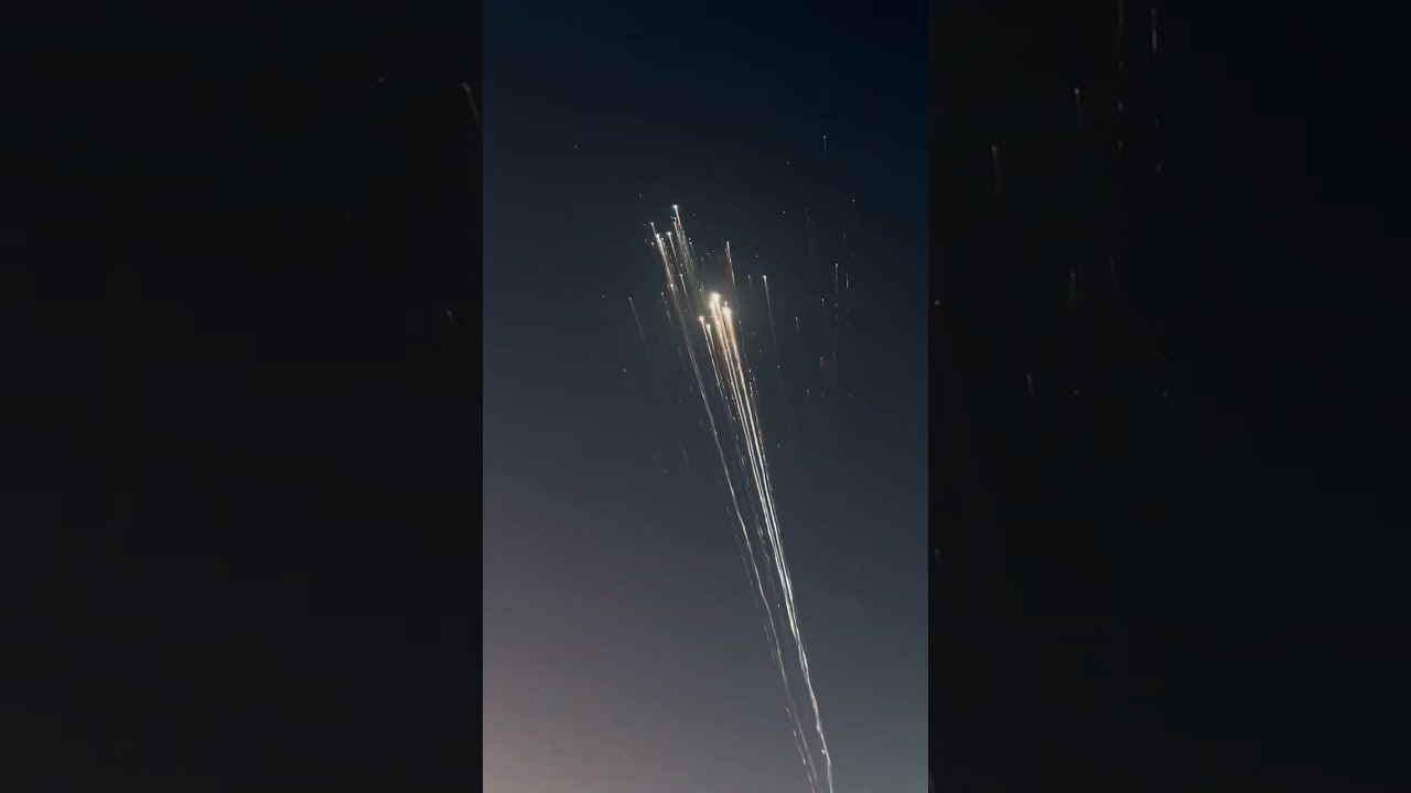 Starship 7 Breakup: Fiery Reentry Captured in Jaw-Dropping Detail! 🚀🔥