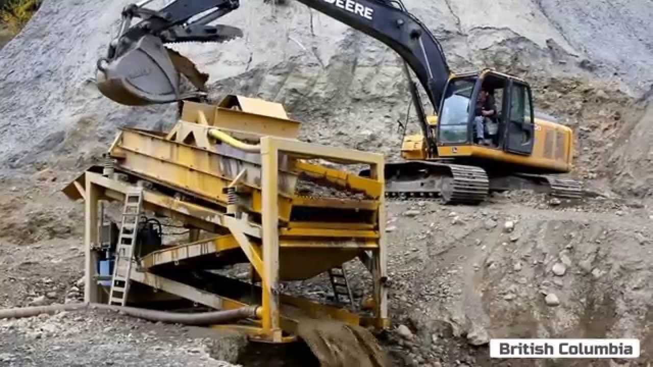 GOLD MINING EQUIPMENT FOR SALE - M200T Wash Plant USA GOLD WASH PLANTS  https://goldwashplants.com