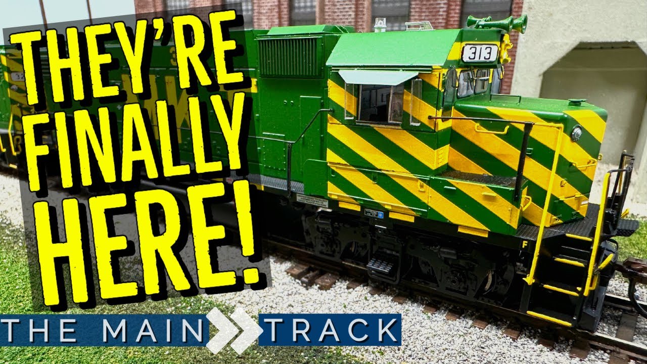 Athearn Delivers With Awesome New Model Train Engines | Genesis GP38-2 Run & Review