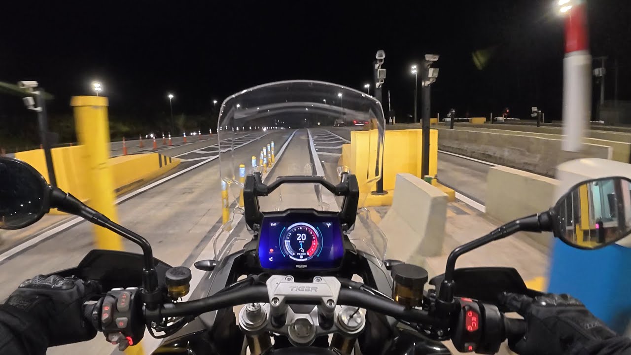 O PERIGO DE ANDAR DE MOTO A NOITE DO RJ ATÉ SP 4K