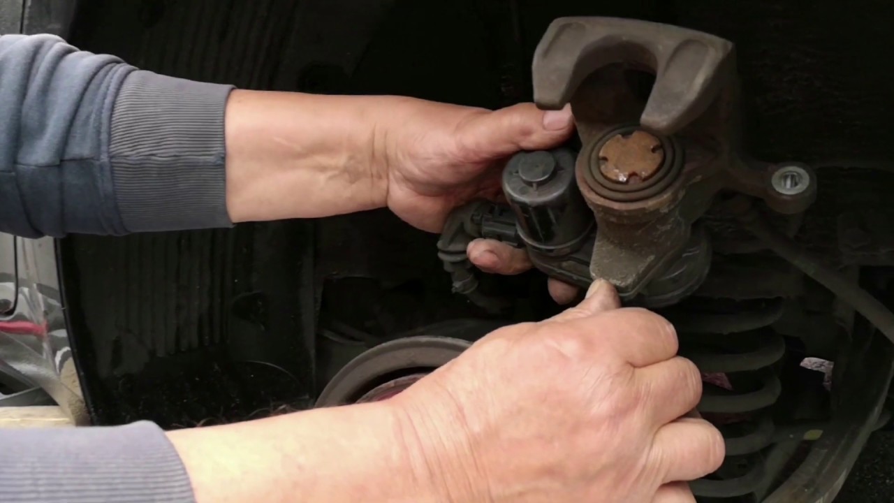 Bremszylinder mit einer elektrischen Handbremse zurückdrücken ohne Diagnosegerät Kia Ceed Hyundai VW