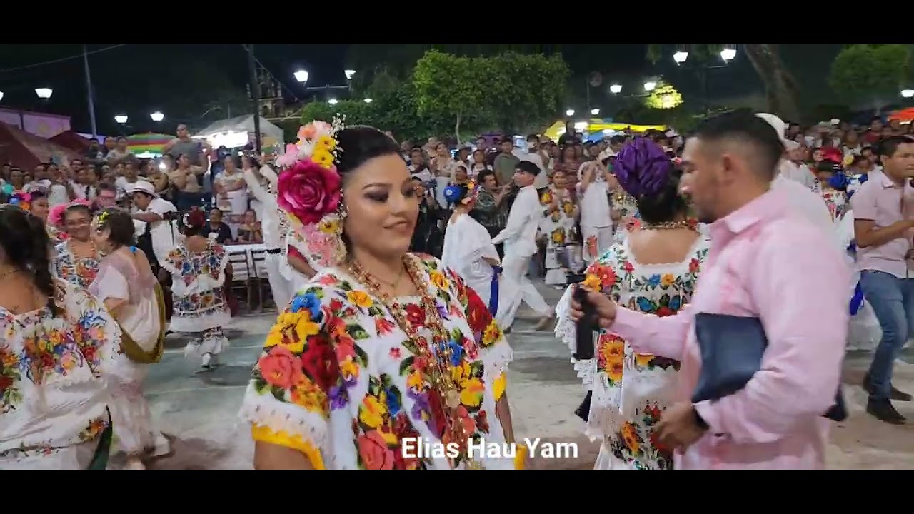 inicio de vaqueria en teabo yuc.2023 en su noche regional los aires yucatecos