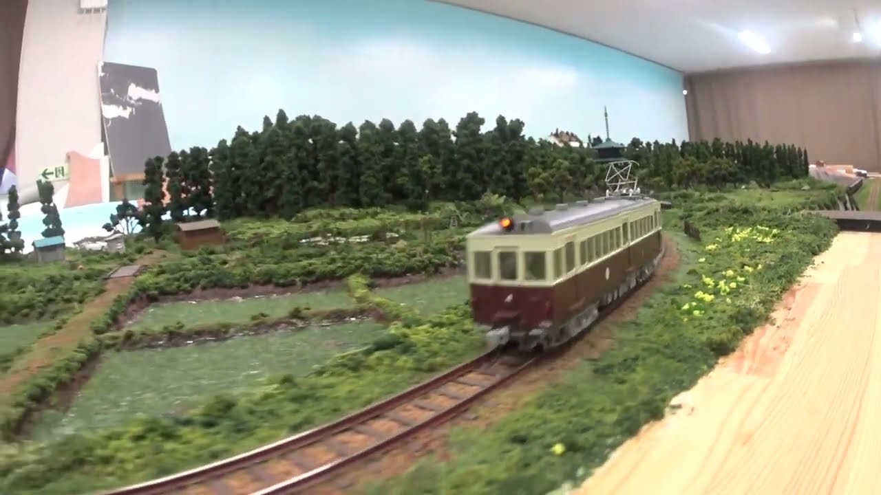 山形交通高畠線を再現、16番（1/80）スケールの鉄道模型レイアウト　高畠駅周辺の風景