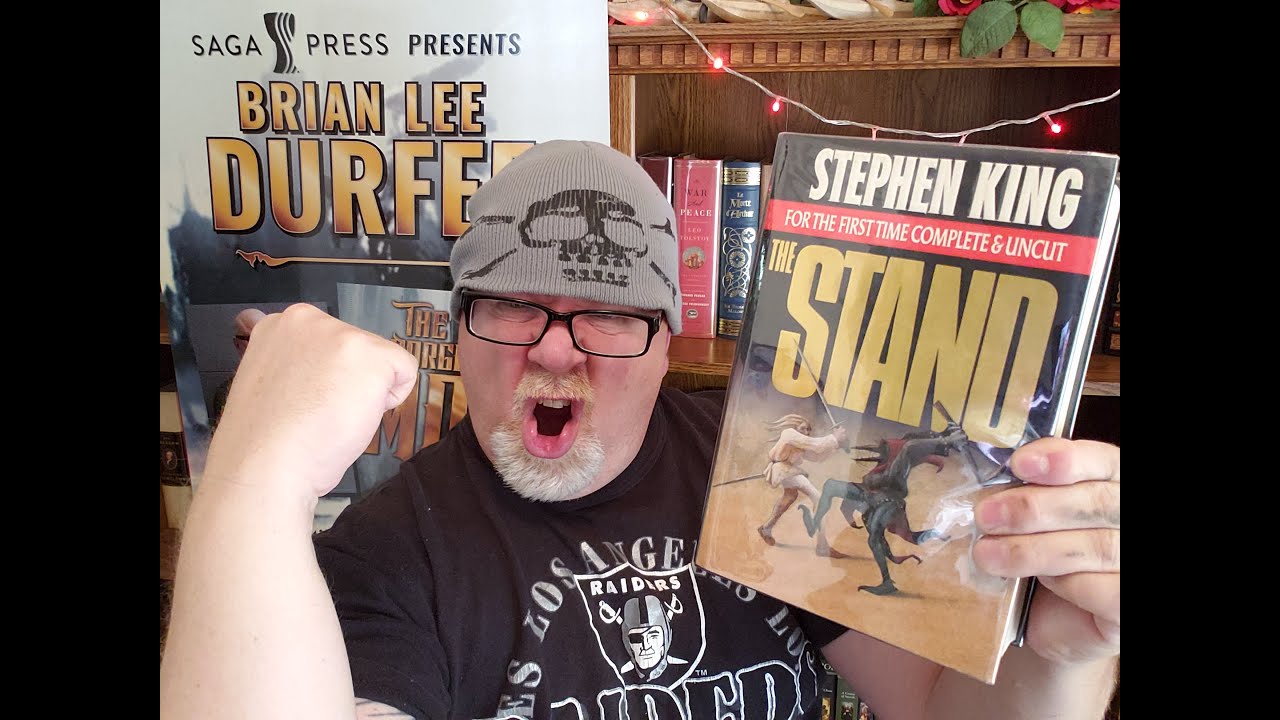 THE STAND / Stephen King / Book Review / Brian Lee Durfee. (spoiler free)