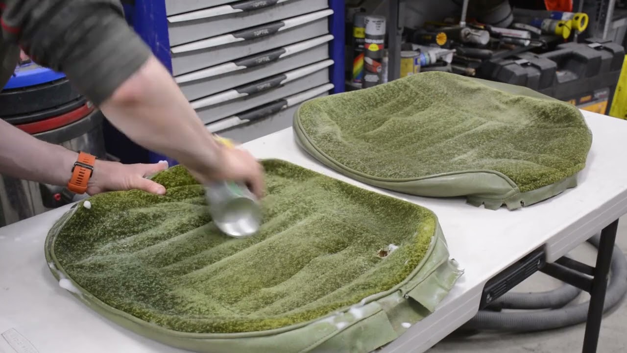 Upholstery, the seats in my Volvo C202/The Black Sheep project ep.49