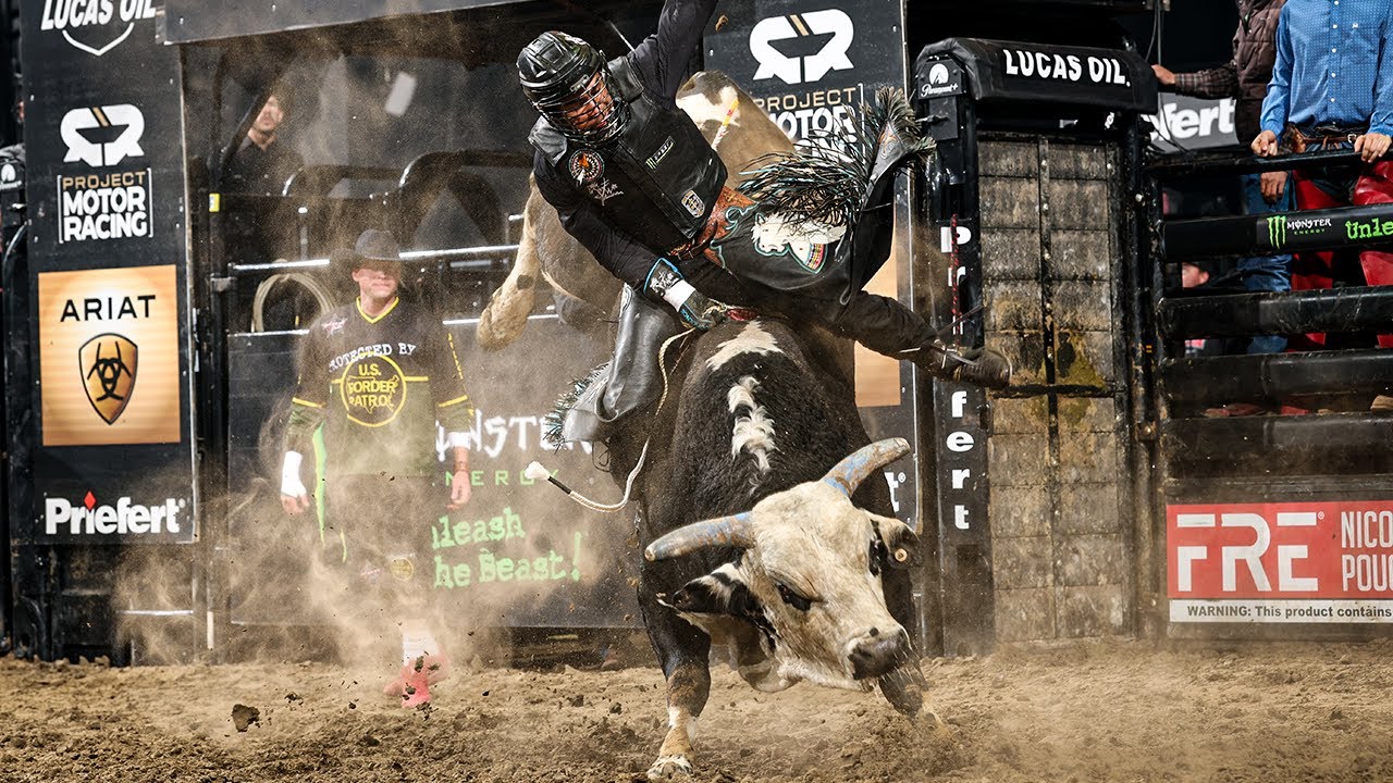 Keyshawn Whitehorse rides Kung Fu Panda for 87.65 Points | PBR UTB Highlight