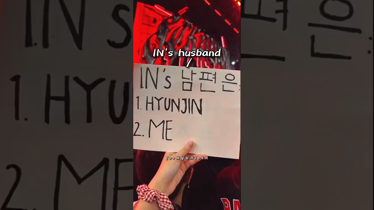 Did he choose the upper option?😳 #hyunin #hyunjin #jeongin #in #skz #stay #straykids #dominATE #kpop