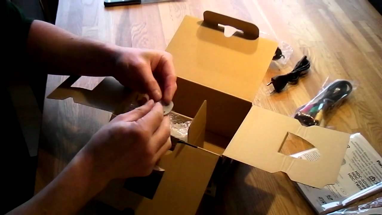 Unboxing the Panasonic HDC SD90