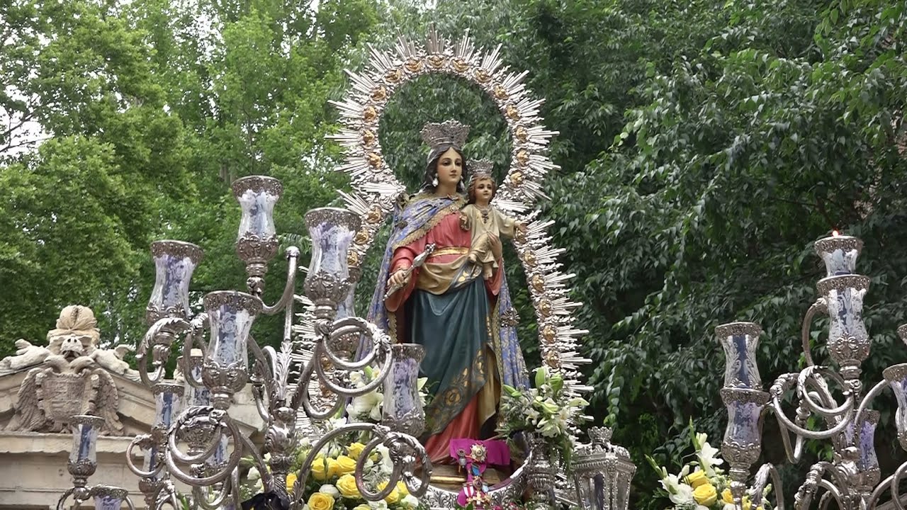 Procesion de Maria Auxiliadora de la Alhambra Granada 2015 HD