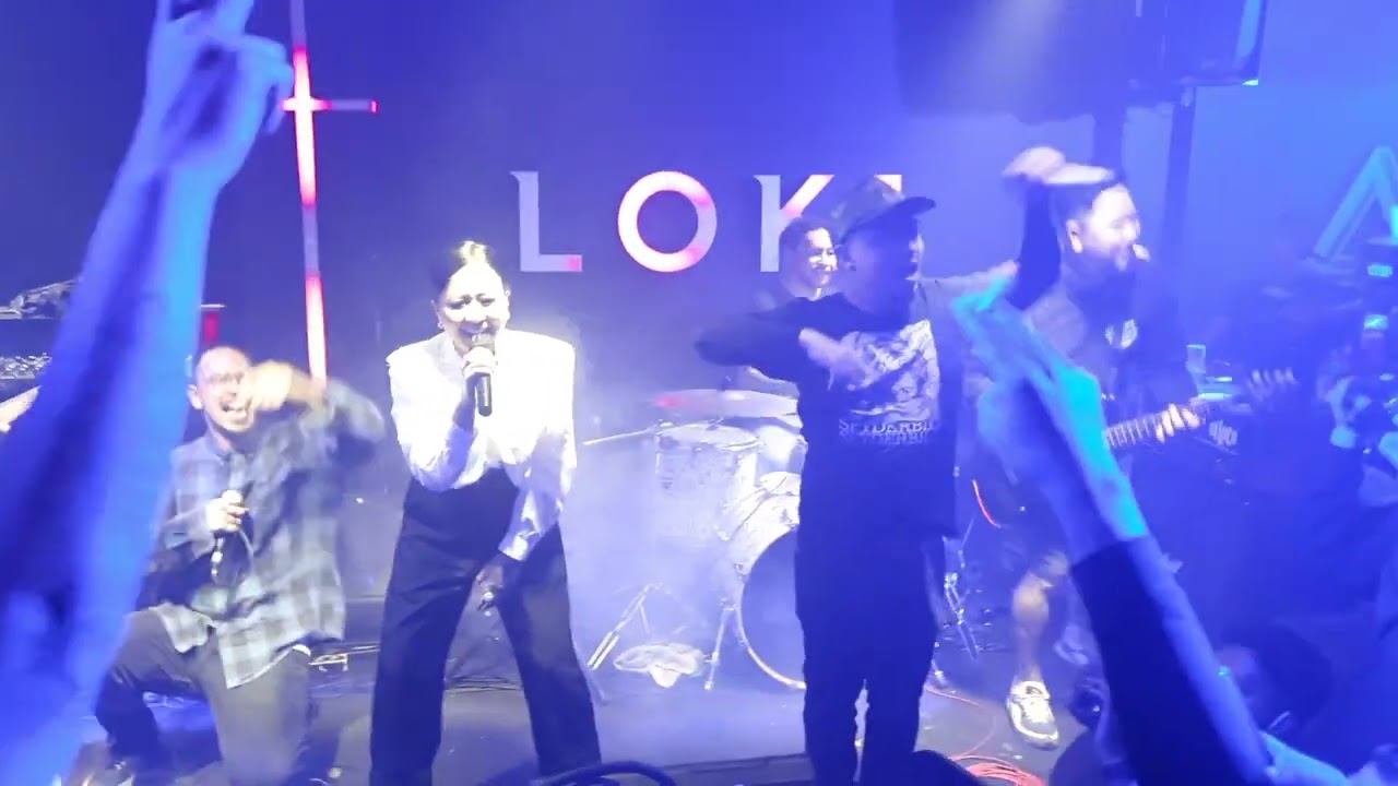 SAINT LOCO FEAT ASTRID - KEDAMAIAN LIVE AT LOKI JAKARTA