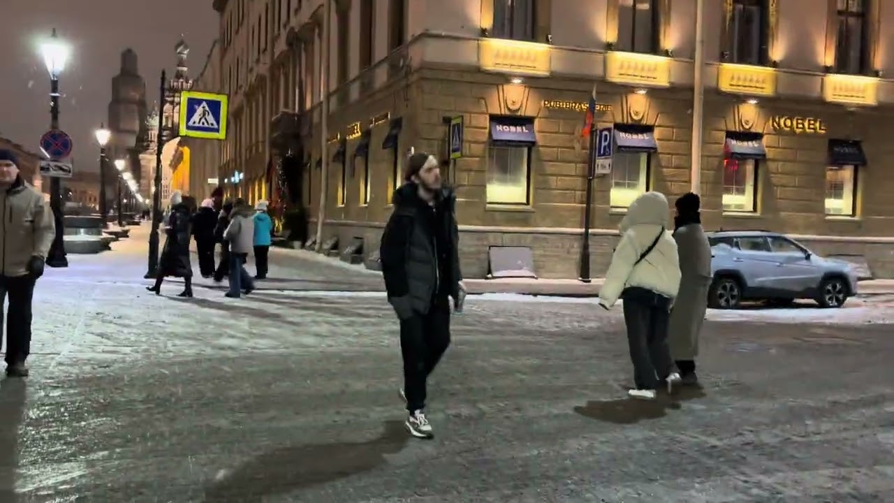 Walking towards Church of the Savior on Spilled Blood
