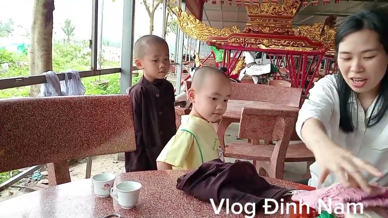 Thầy : THÍCH GIÁC TÂM & những đứa trẻ đặc biệt tại chùa cẩm la quảng yên -Vlog Đinh Nam.