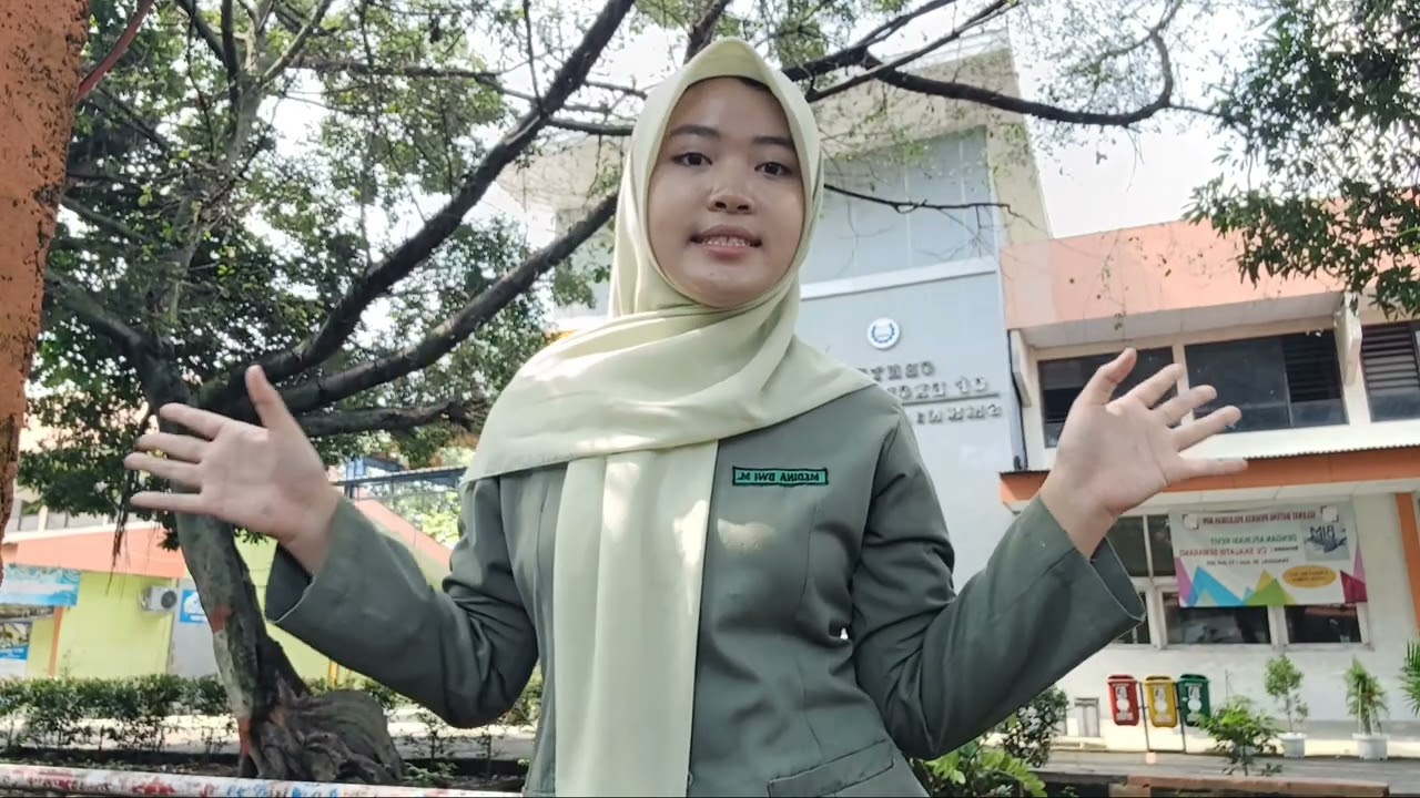 Tugas Seni Budaya Medina dwi Maulida X DPIB 2 