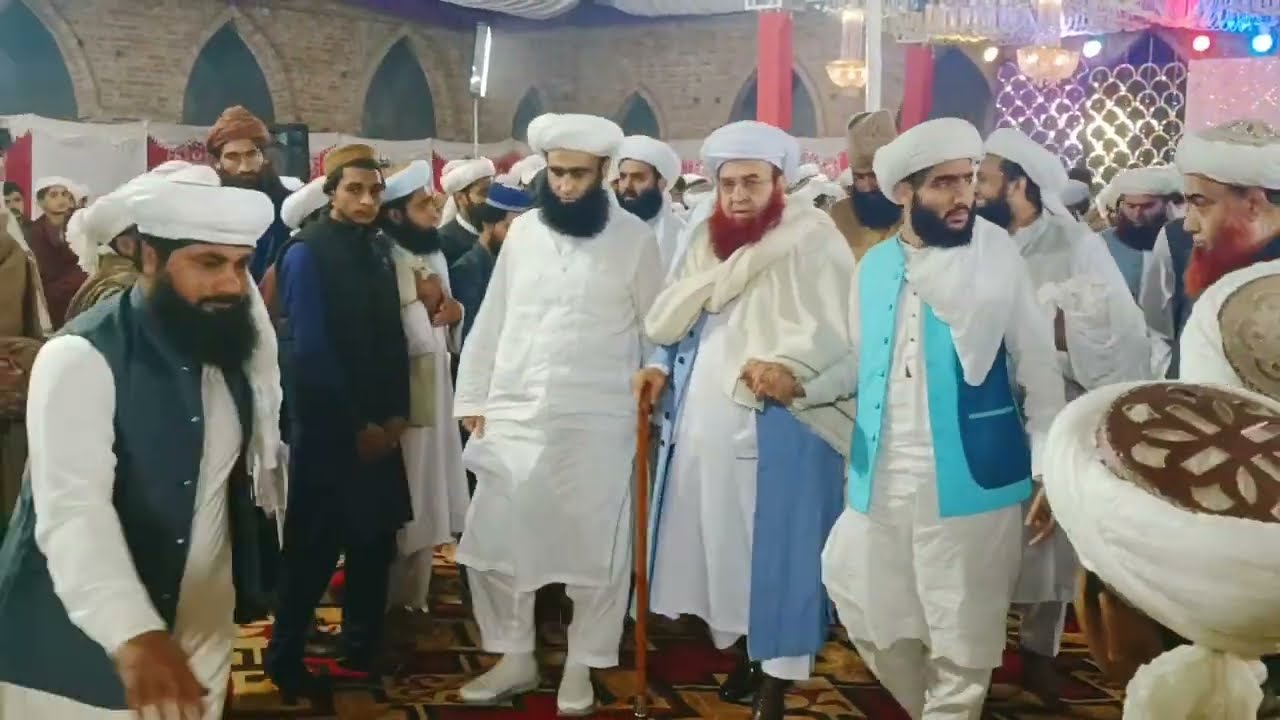 Sarkar Mian Muhammad Hanfi Saifi sb . Sabzada Mian Muhammad Asif Muhammadi Saifi sb Saifi Mehfil JRW