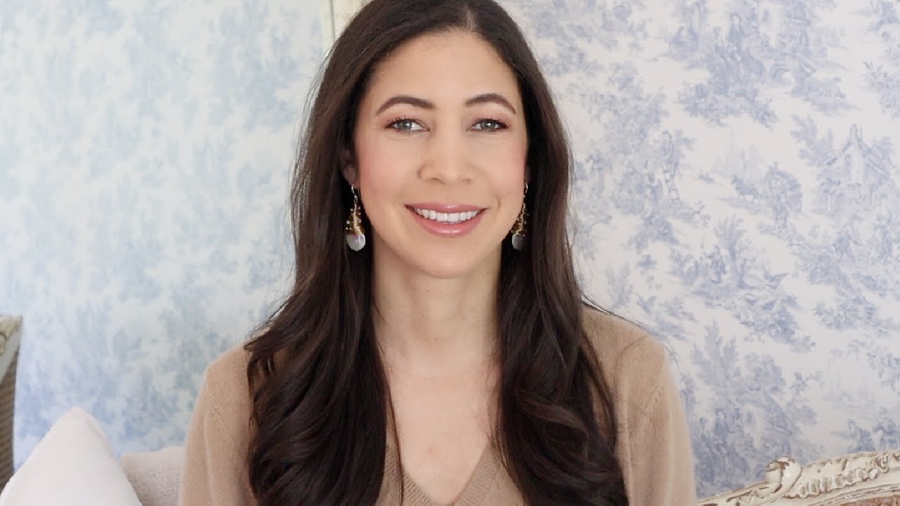 5 Ways Intermittent Fasting & the Ten-Item Capsule Wardrobe Are Similar | Minimalism