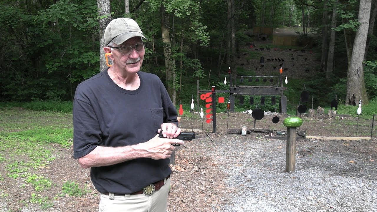 Hickok45 стреляет из M&P 2.0 10 мм