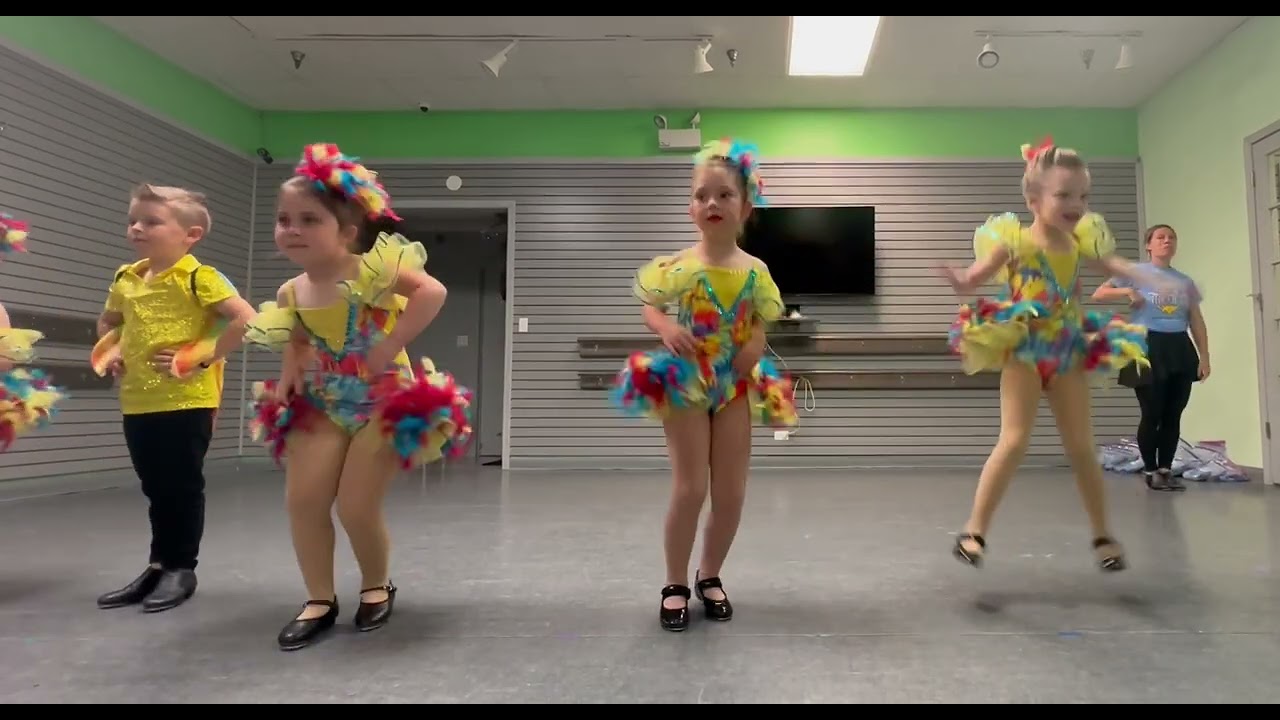 Dancing with the Genie #dressrehearsal #Lago #kenziedriscoll #5yearsold #tapdance #megleos