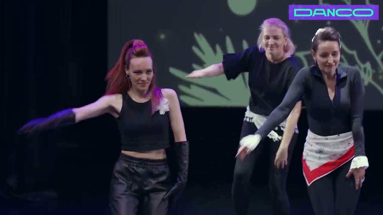 Группа Ladies dance - МКБ, «Город в тумане», педагог-хореограф Дарья Роднева