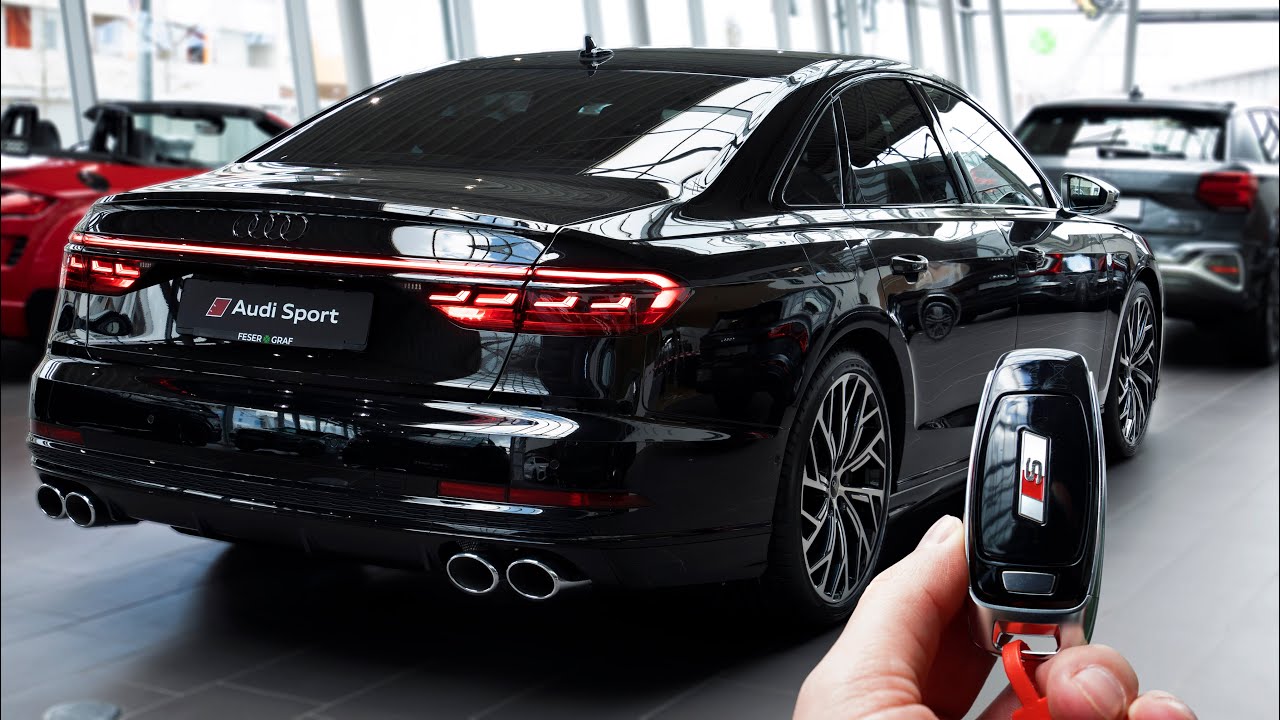 2022 AUDI S8 quattro (571 HP) by CarReviews EU