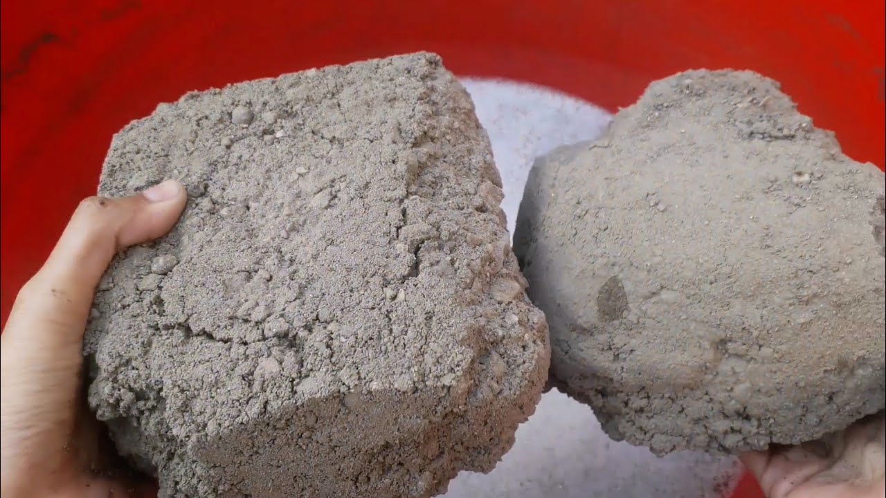New sand bajri video~bajri shapes crumbling in lots of foamy water asmr video 💦😍😴🤤