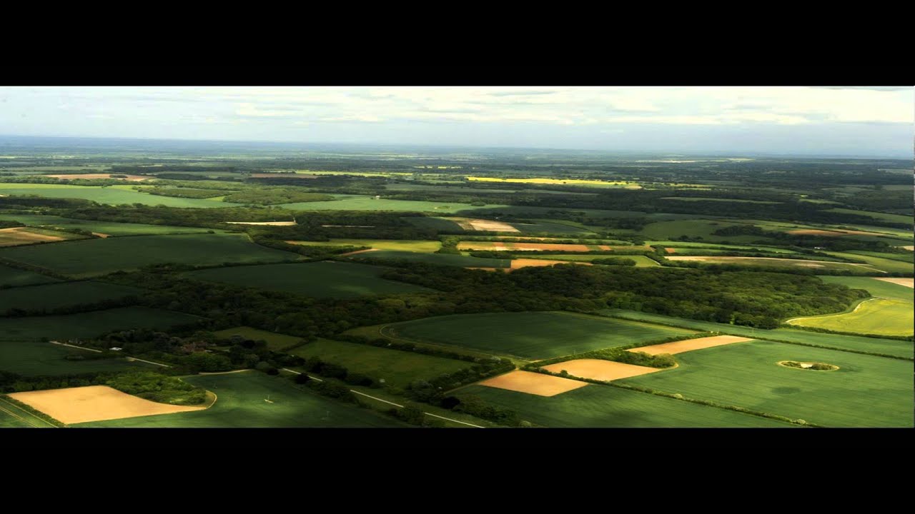 Glider Field Landings. A triaining video. HD version. Sponsored by the Ted Lysakowski Trust.