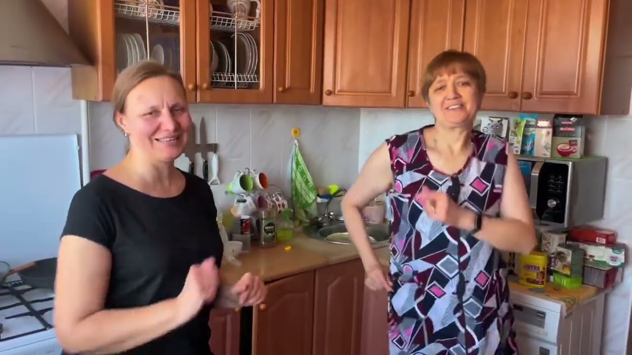 Отдыхаем у крёстной!