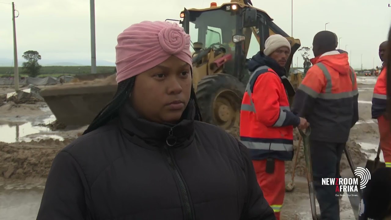 Riverlands residents demand answers after dam collapse