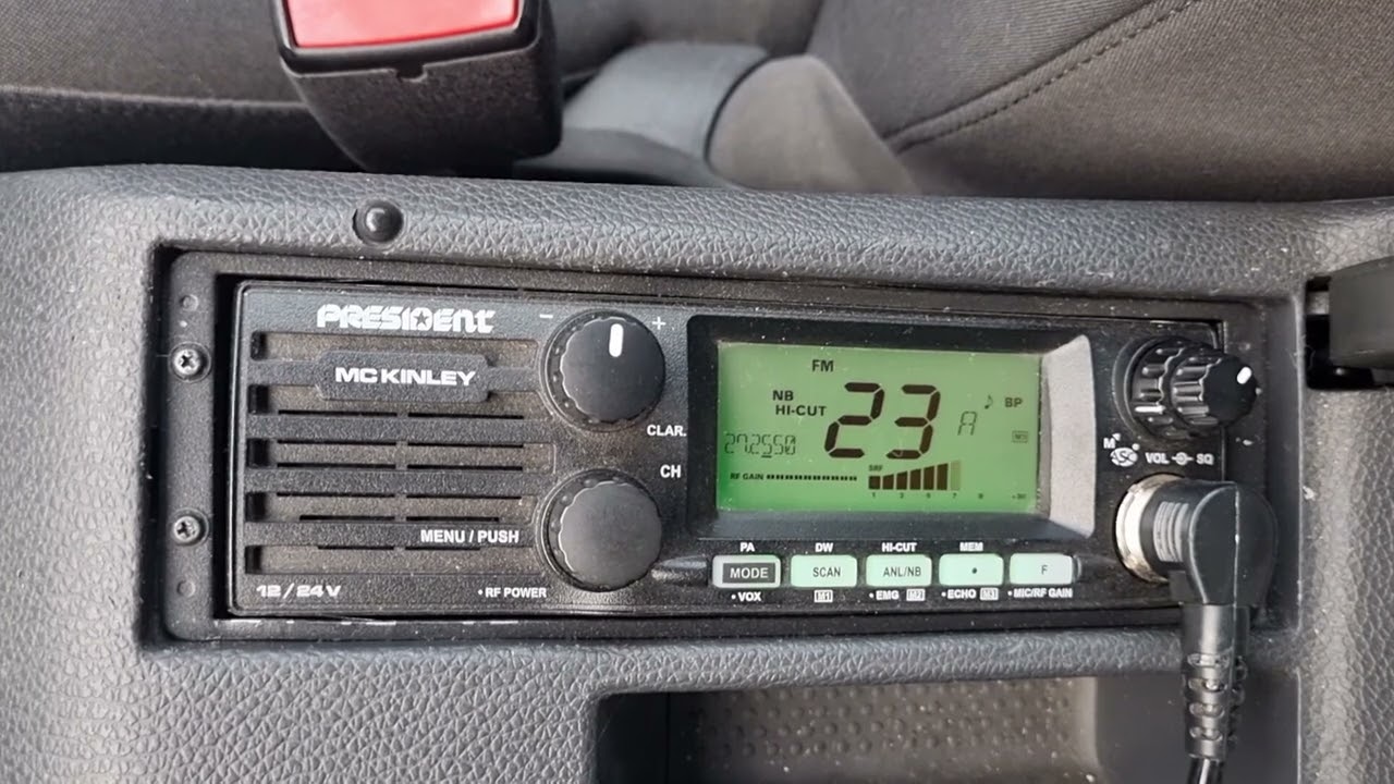 Legatura statie radio CB Nica Parlamentaru mobil Calais Franta - Doctoru mobil Timisoara - ZoZo Cluj
