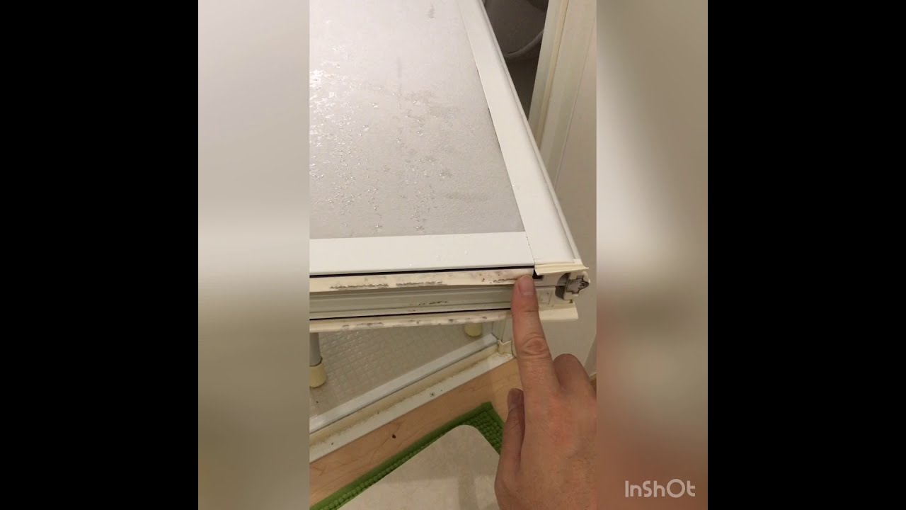 TOTOサザナ折れ戸下パッキンの交換をやってみた。部品は楽天で購入しました。