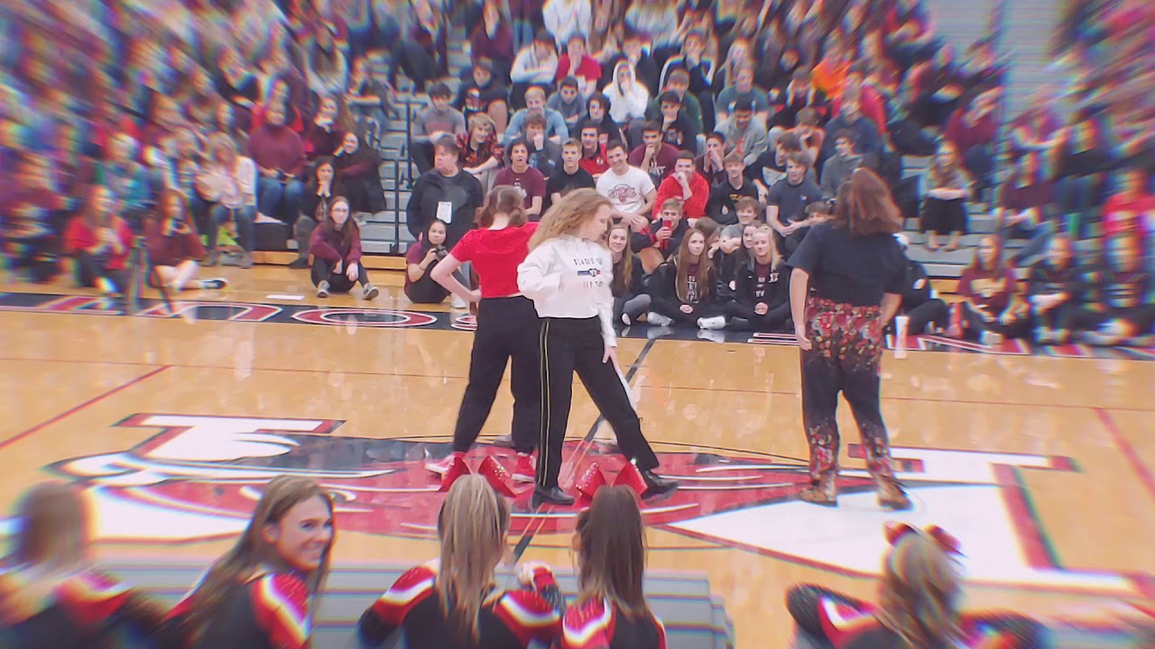 BLACKPINK-DDU DDU DU Maine south high school