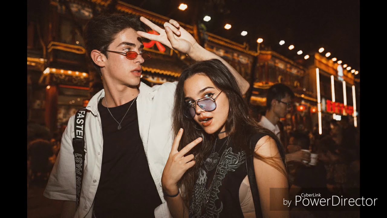 Manurios with Carly sweet moment💕😍 Part II