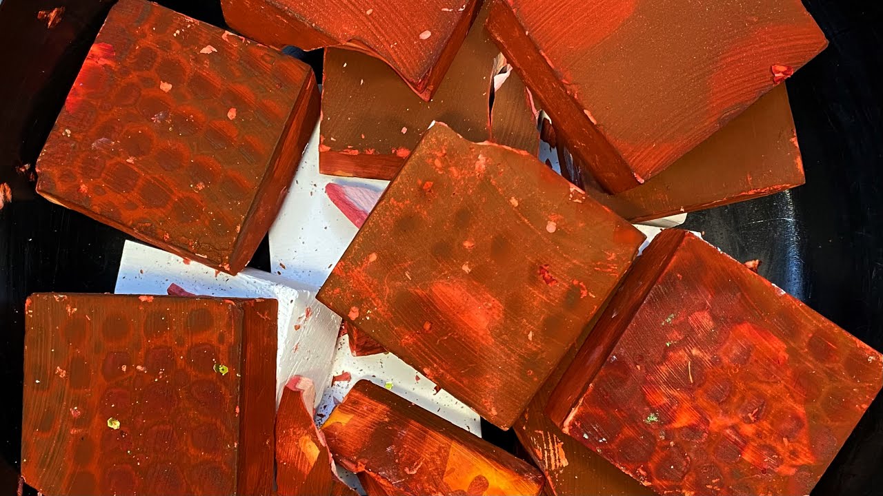 Dusty Blocks Bucket of Ravishing Red and Freshies ❤️🤍 and Name Change 🤔