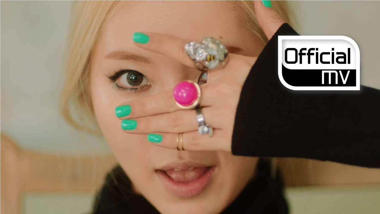 [MV] Lim Kim(김예림) (Togeworl(투개월)) _ Awoo