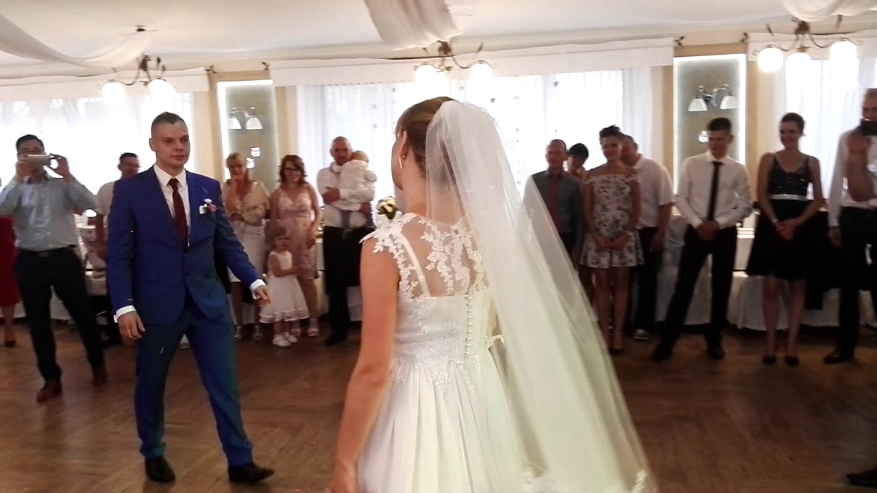 pierwszy taniec Śmiecha i Śmiechowej na wesoło
