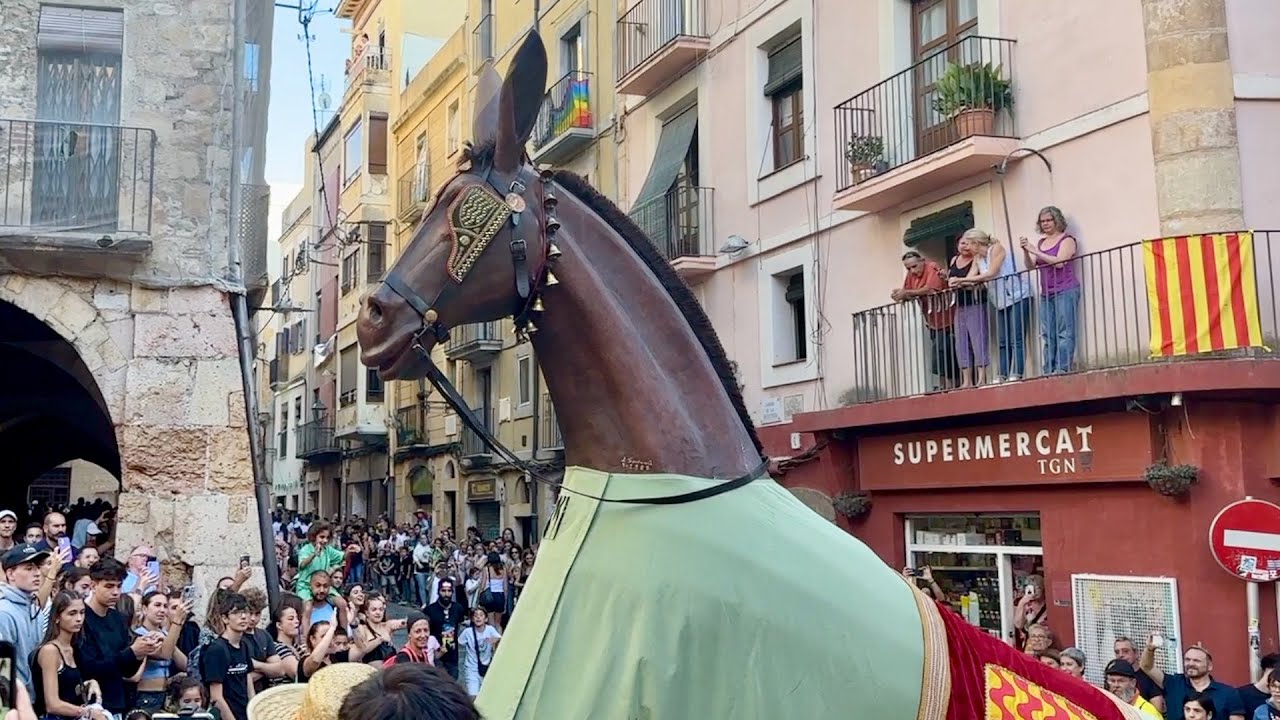 L’Anada a la PROFESSÓ amb el SEGUICI POPULAR Plaça de les Cols (Santa Tecla Tarragona 2023)