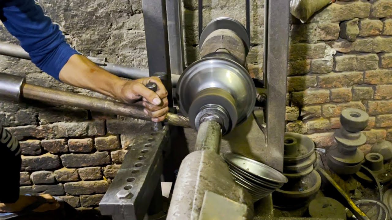 Amazing Skills Work Making a Stainless Steel Dish, Stainless Steel Bowl Production Process