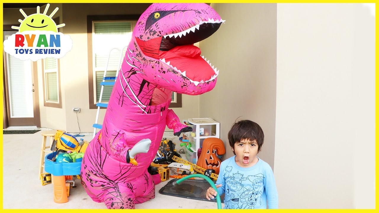 GIANT LIFE SIZE PINK DINOSAUR Family Fun kids pretend play