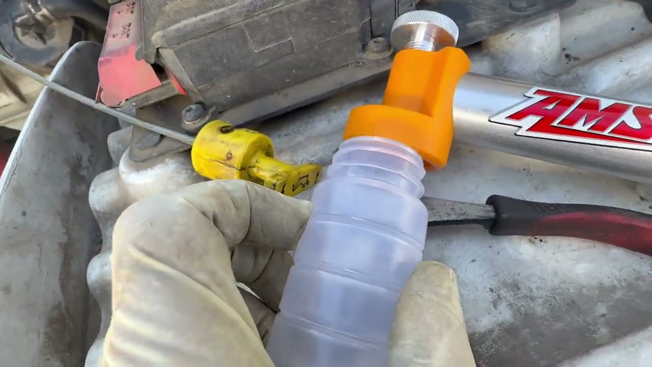 Oil Analysis: How to Take an Engine Oil Sample Before Switching to AMSOIL | Best Synthetics 4U