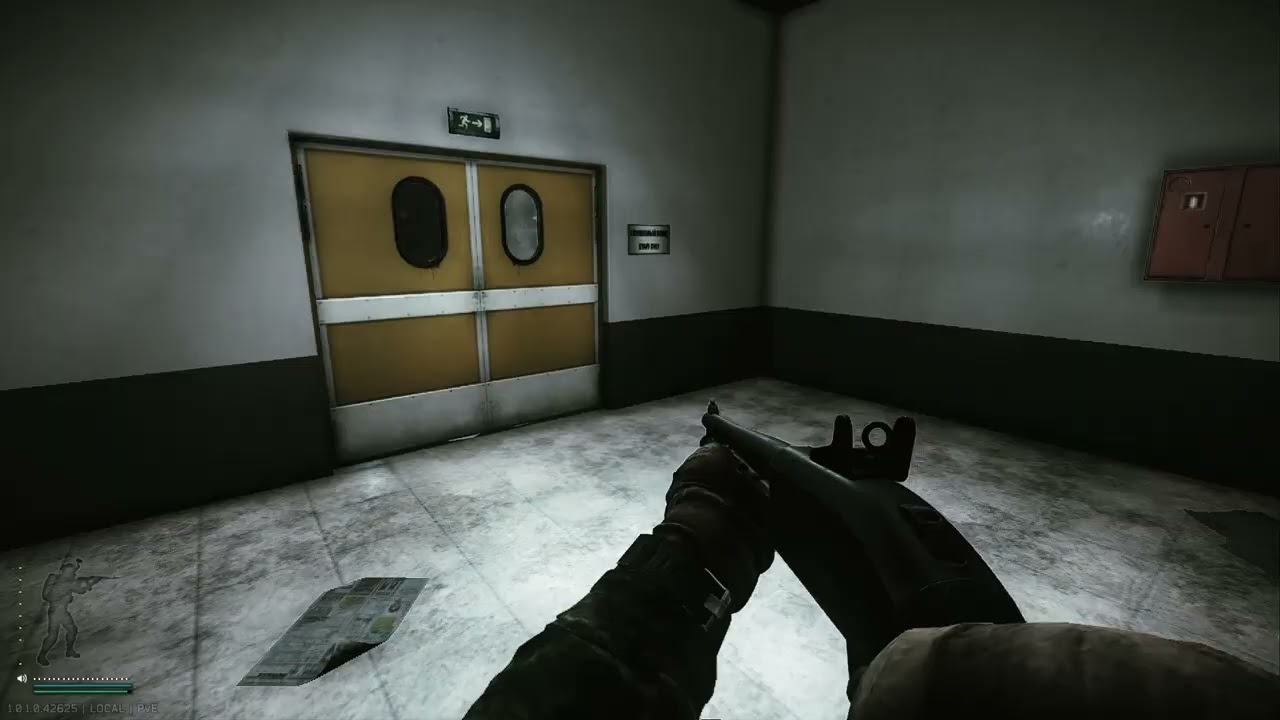 Escape from Tarkov - A Total NOOB!!!  Tries To Play