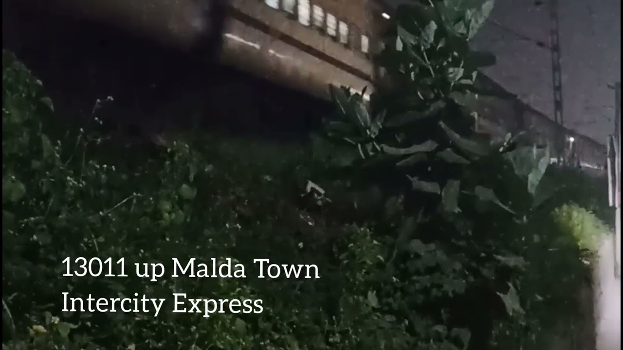 howrah malda intercity express 
